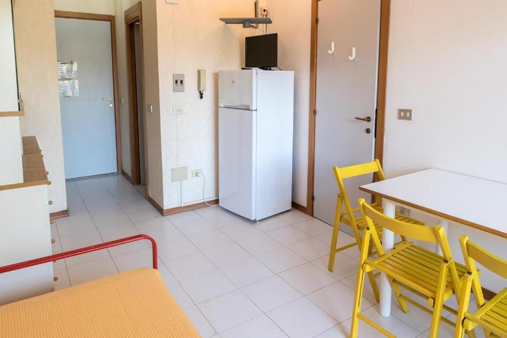 Bilocale Con Giardino A 100 Mt Dal Mare Di Marcelli - M053 Exterior foto